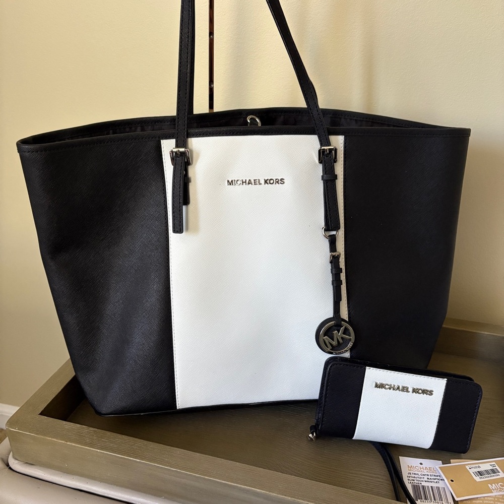 Michael kors jet setter tote